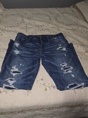 American Eagle Outfitters Distressed Dark Blue Straight Jeans Size 36x32